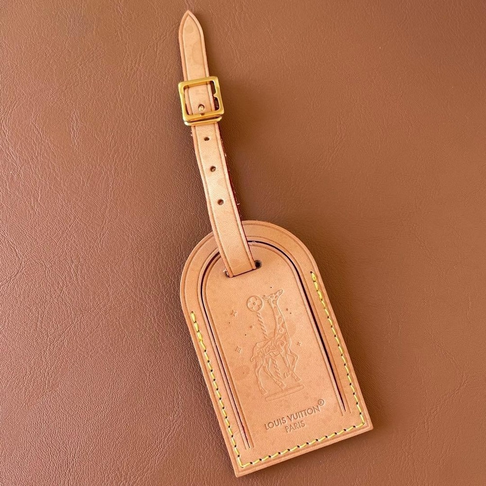 Louis Vuitton Giraffe Name Charm Tag