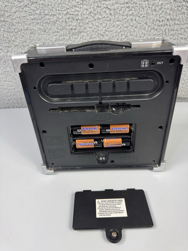 Tiger Electronics Power Tour Amp And MP3 Speaker