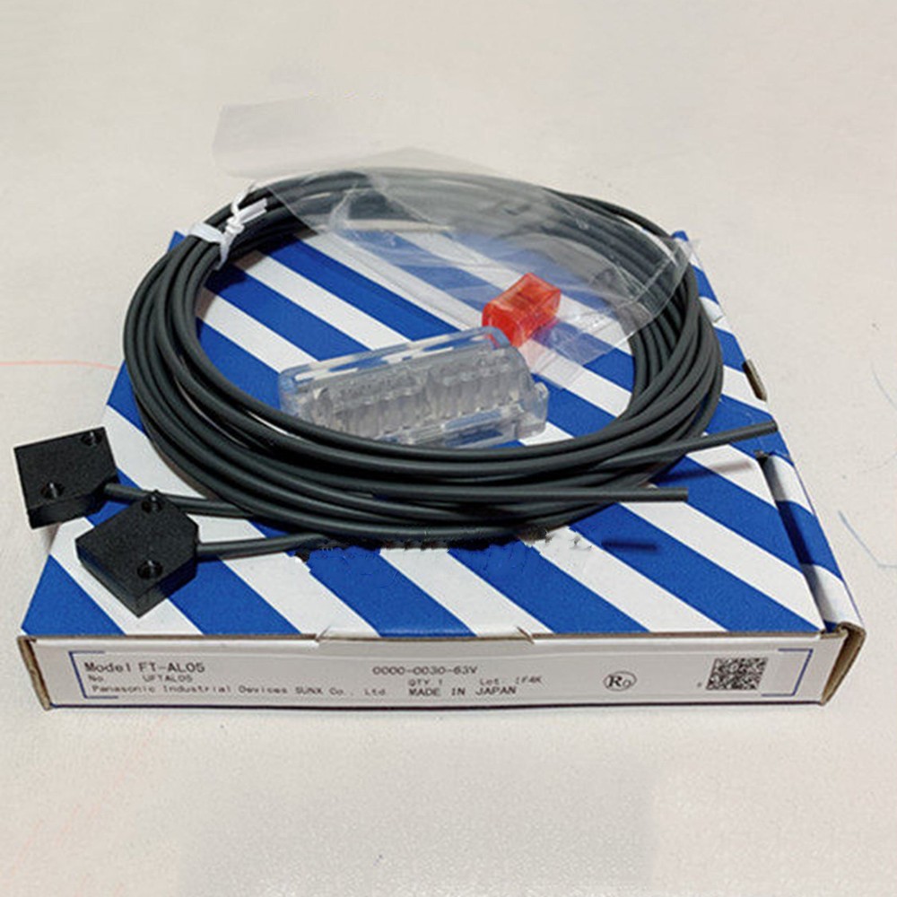 Panasonic SUNX FT-AL05 1PC New Fiber Optic Sensor FTAL05 Free Shipping