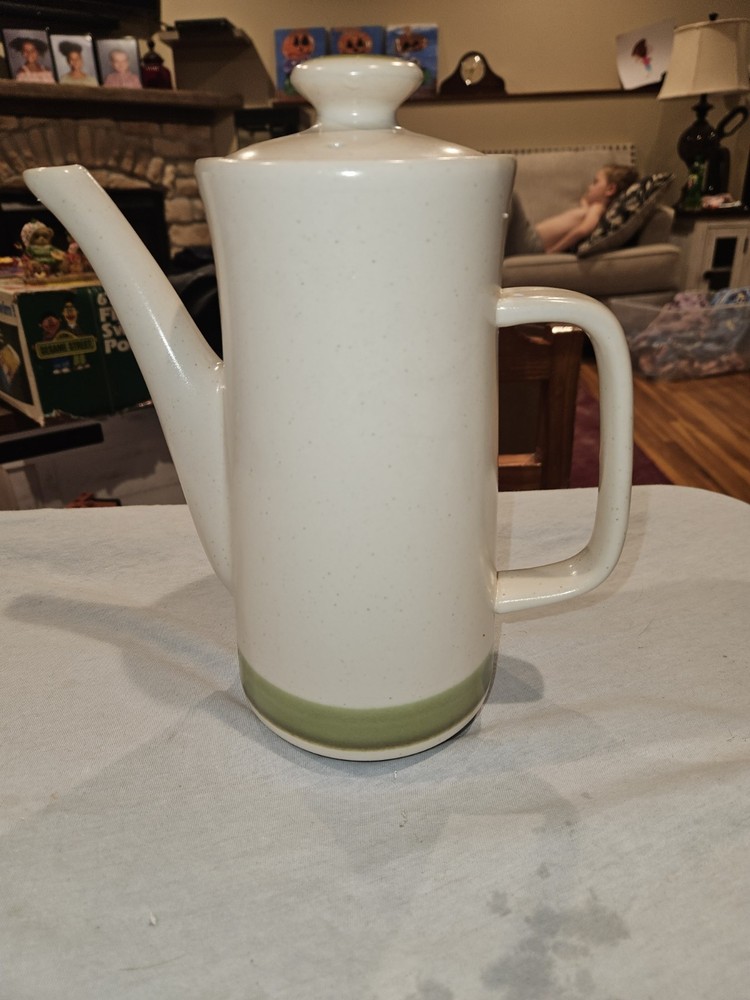 Spring Collection Stoneware Coffee Pot 9"