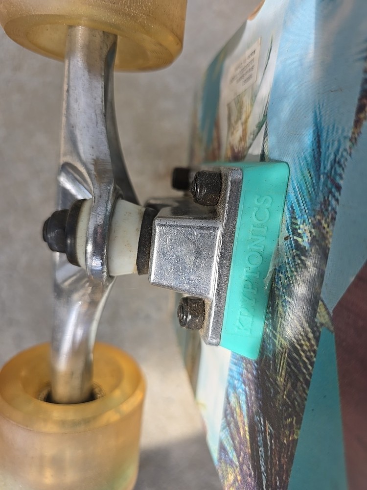 Kryptonics 32in mini longboard Skateboard
