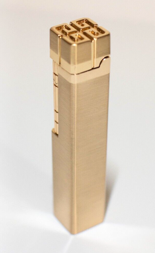 Vintage Classic Style Butane Lighter - Soft Torch Flame - Side Scroll Ignition