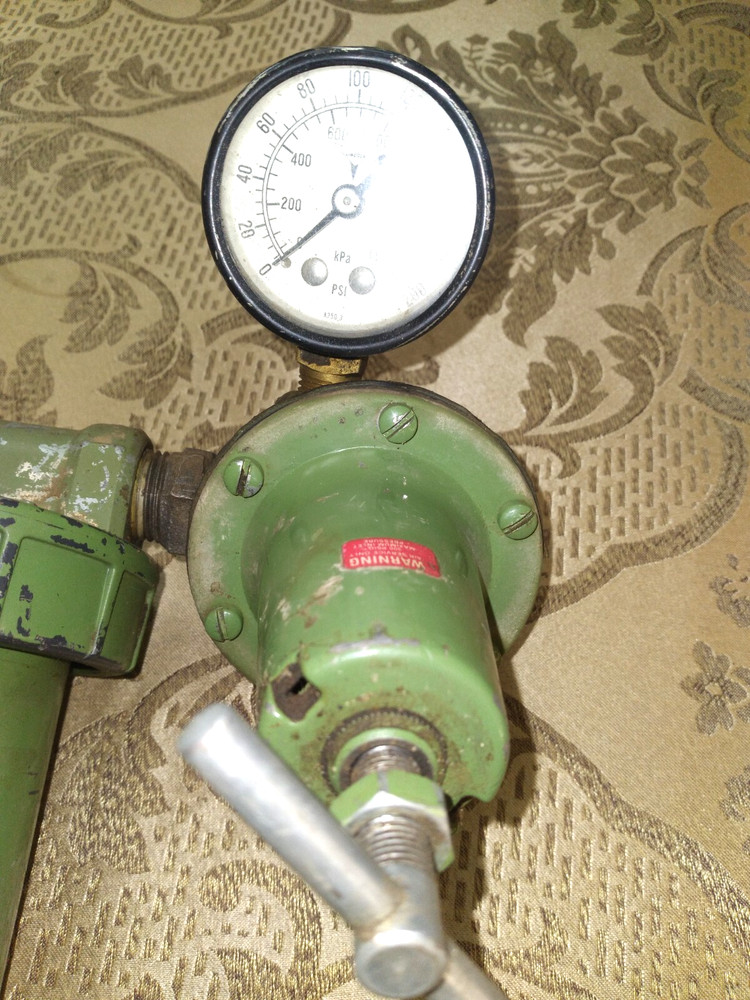 Lincoln Pneumatic Filter Regulator Lubricator Assembly 1/4" NPT