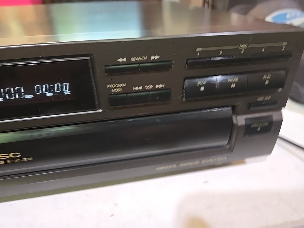 Technics SL-PD847 5 Disc Rotary CD Changer Player (H)