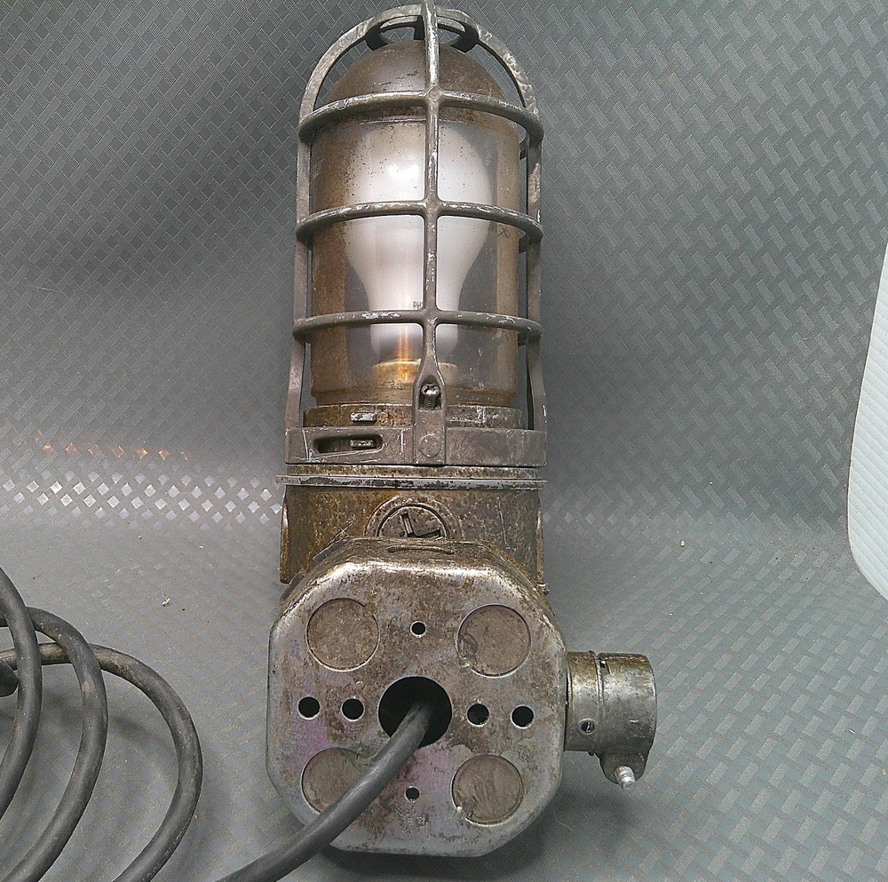 OFFICIAL MARVEL STUDIOS PROP Vintage Industrial Explosion Proof Light Lamp COA