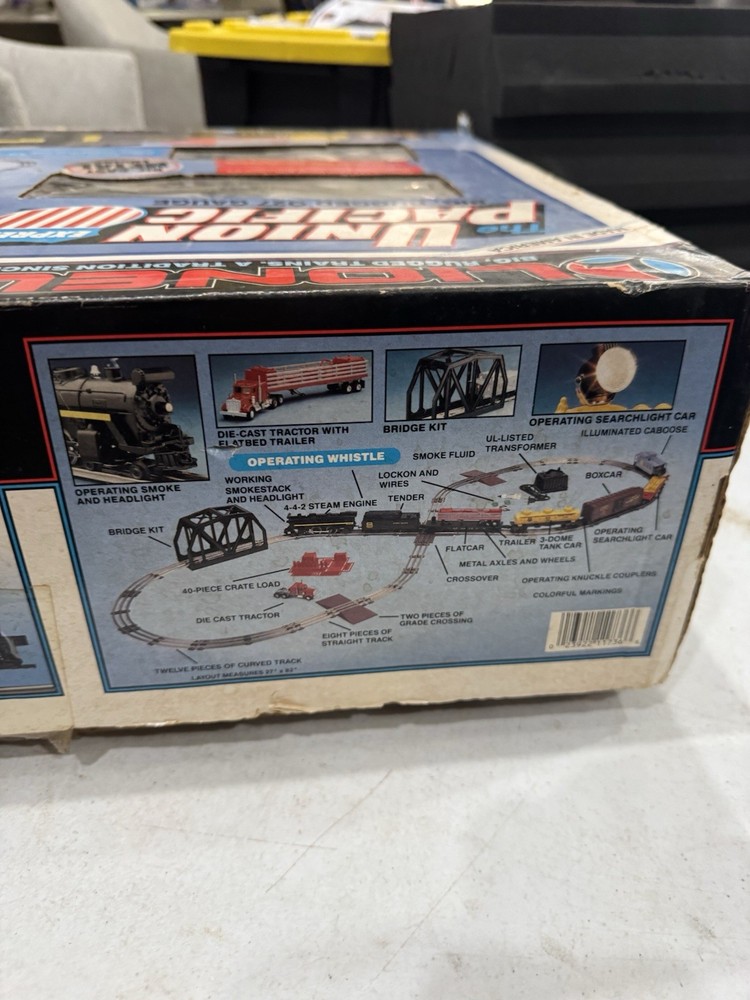 Lionel 6-11736 Union Pacific Express Train Set