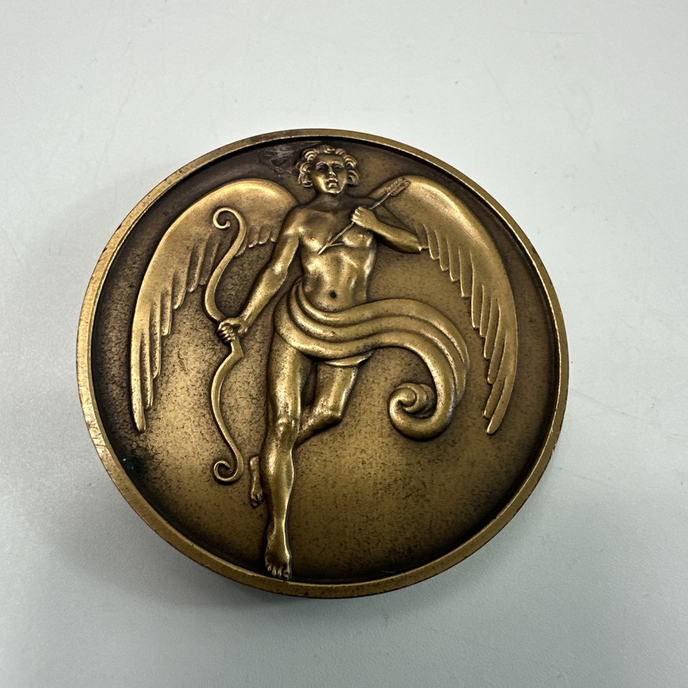 Double-Sized Bronze Medallion  SEVENARTS LTD coin 1988 837/1500 Cupid