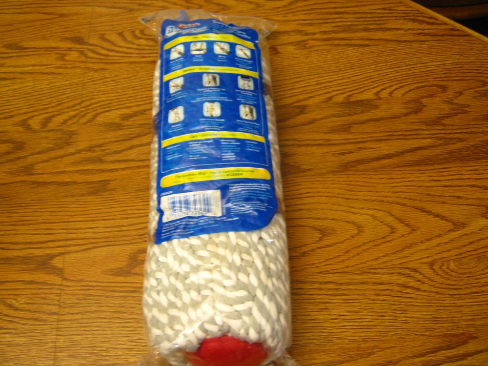1 QUICKIE WIPEOUT Microfiber Twist Mop Head Refill Type F Replacement Wipe Out