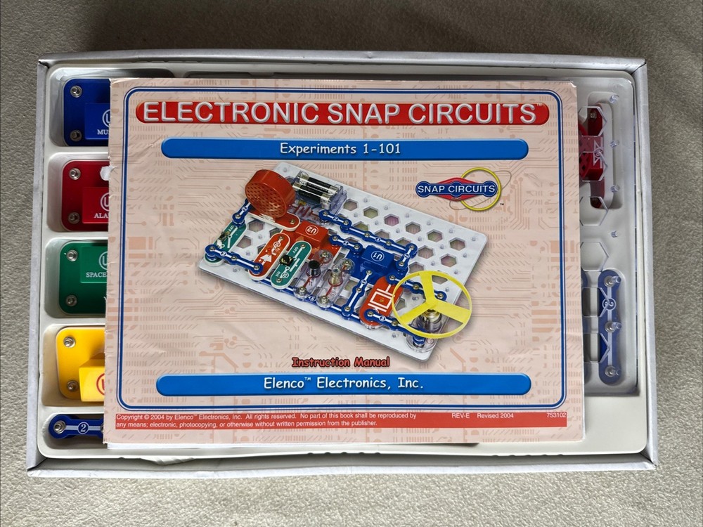 Elenco Electronics Snap Circuits 300 Experiments Kit #SC-100 Game Learning Toy