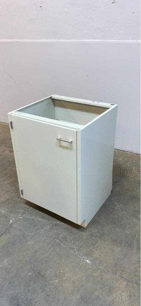 2' St Charles 1 Door Casework(S6LLST8264)