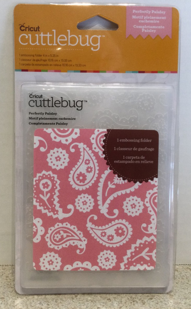 Cuttlebug Embossing Folders A22, 5x7 Perfectly Paisley #371619