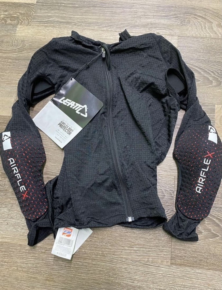 Leatt Women’s AirFlex Body Protector. Size small.