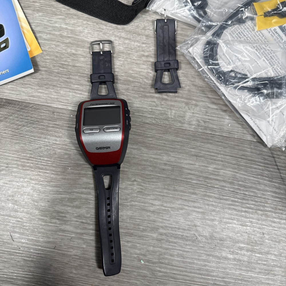 Garmin Forerunner 305 With Heart Rate GPS Trainer Watch