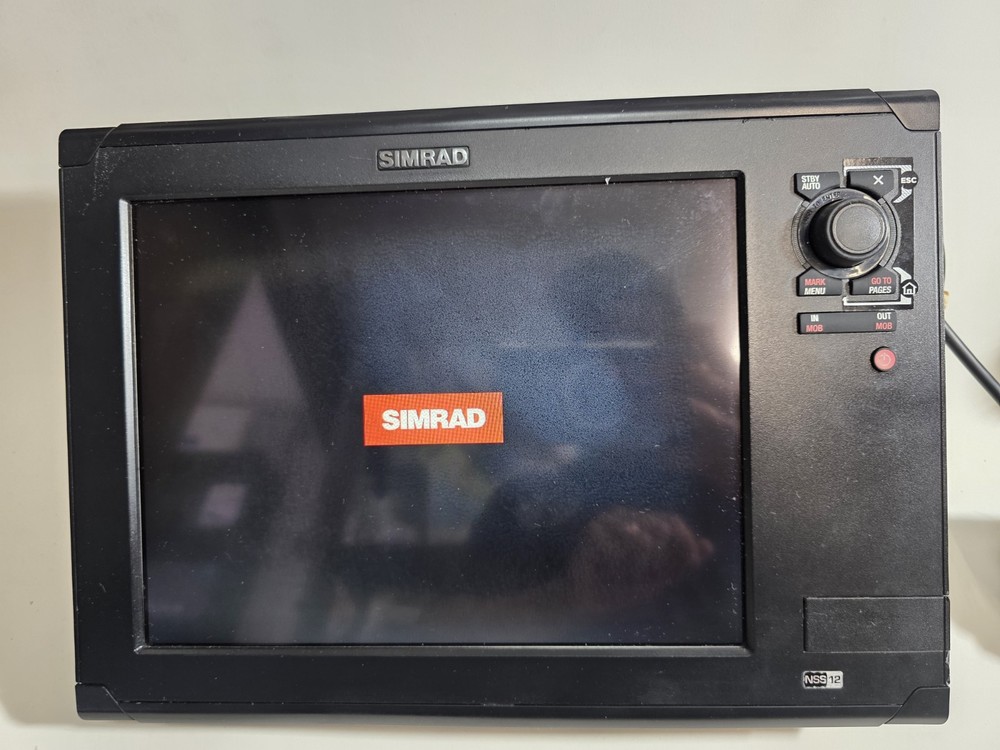 DUAL Simrad NSE 12 GPS Chartplotter Multifunction Display - Tested