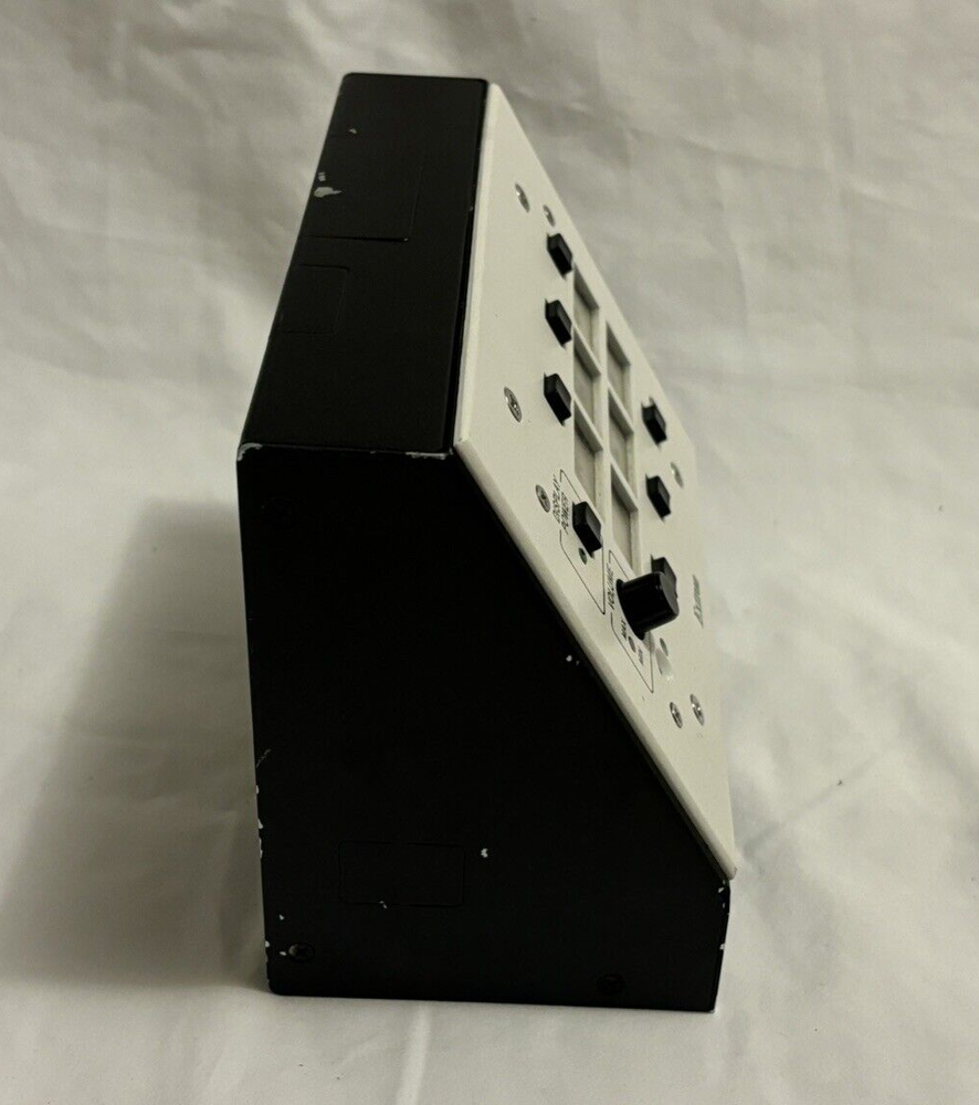 Extron MLC 206 MediaLink Controller White with SMB-3 Gang Surface Mount Box