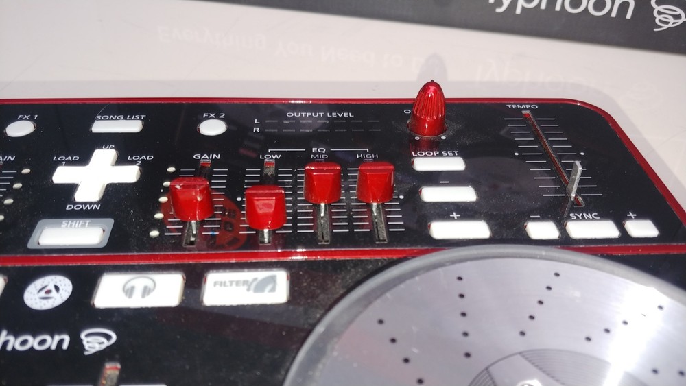 Vestax Typhoon DJ Interface MIDI