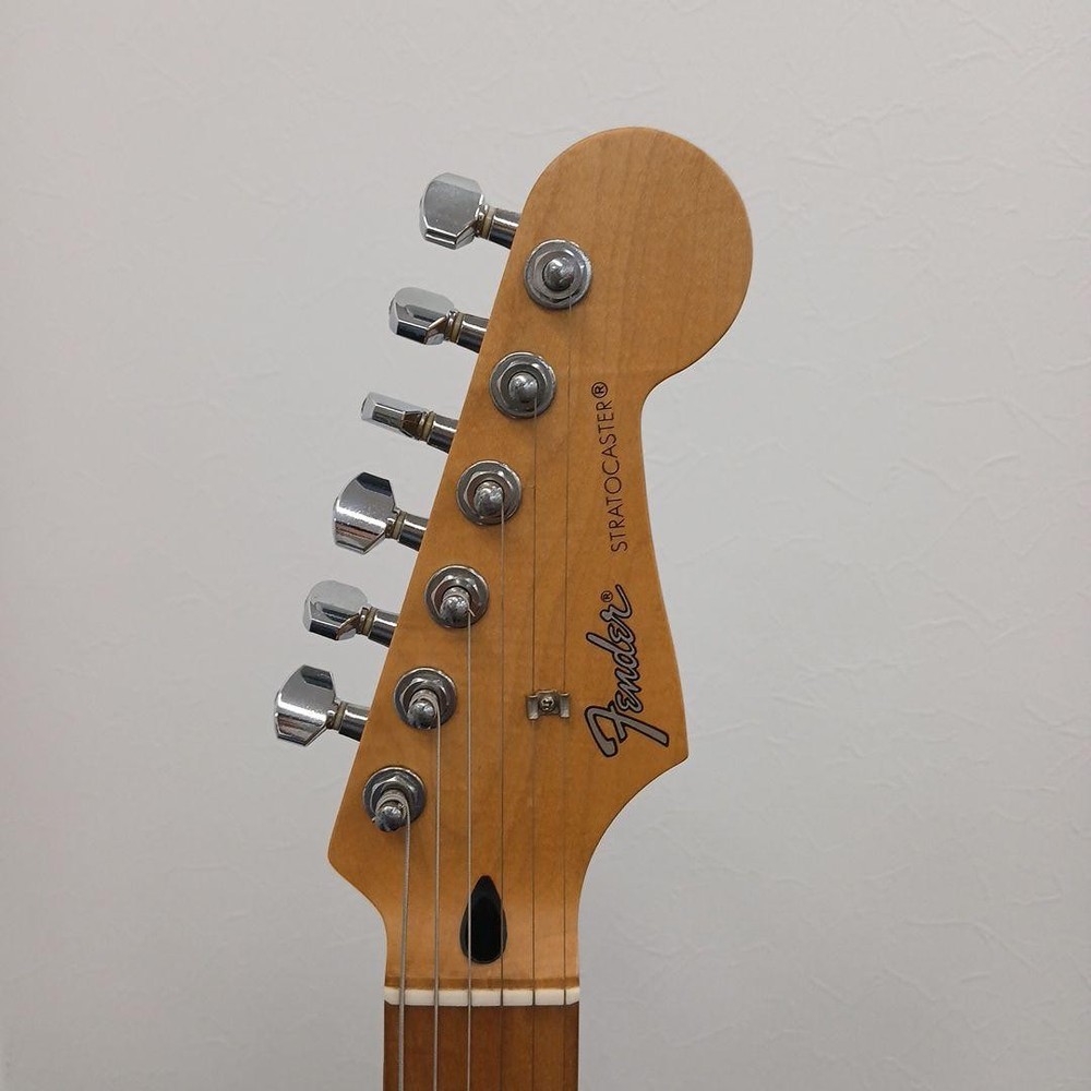 Fender Japan Stratocaster