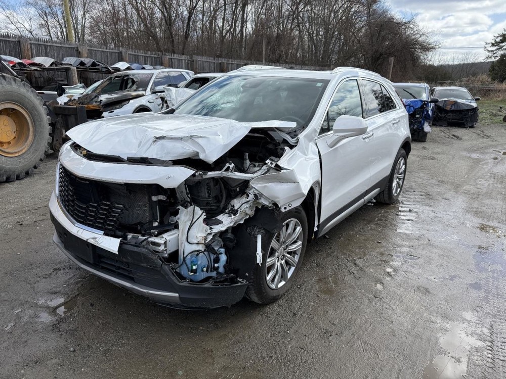 2019-2022 Cadillac XT4 Amplifier