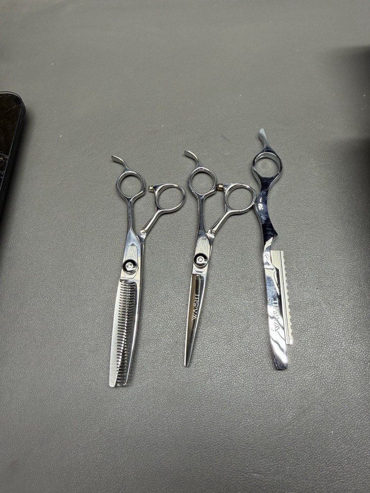 Washi Beauty Scissors w/ case and razor