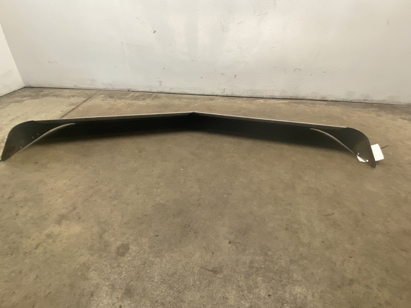 1998 Peterbilt 377 Visor (654-10725)