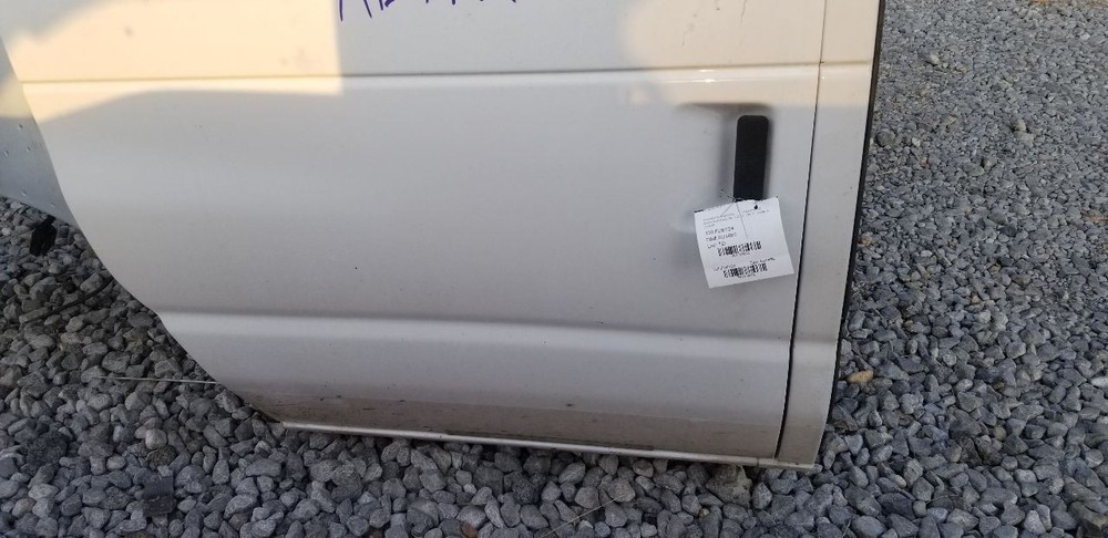 24 FORD E350 SUPER DUTY DOOR FRONT LEFT DRIVER WHITE