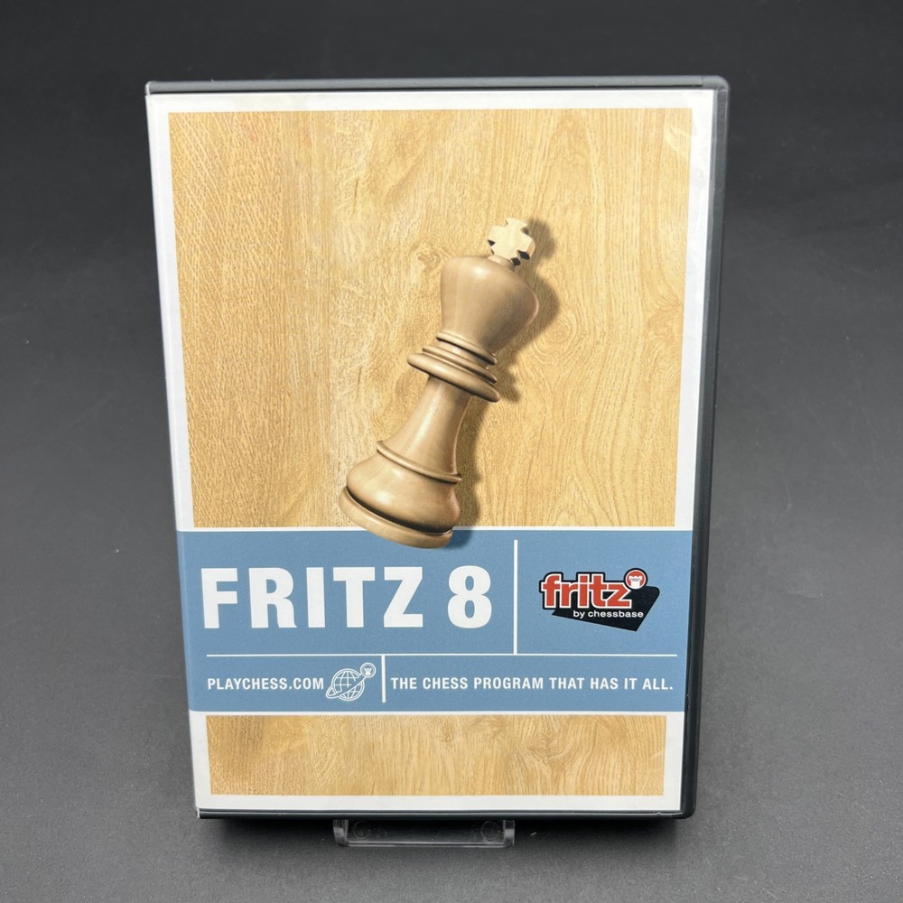 FRITZ 8 Chess Playing Software Chessbase PC CD-ROM 2004 Program That Has It All