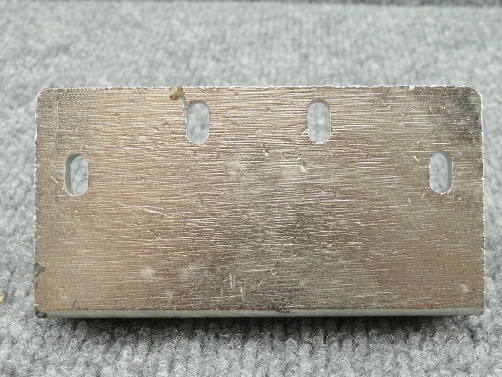 Unused Blodgett R6899 Catch Latch Mount