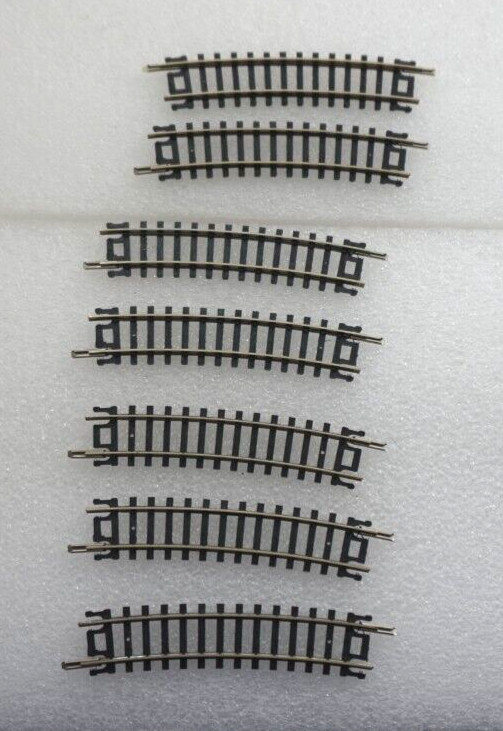 (16) CURVED TRACK N Scale Accessories - 2511 & 2521