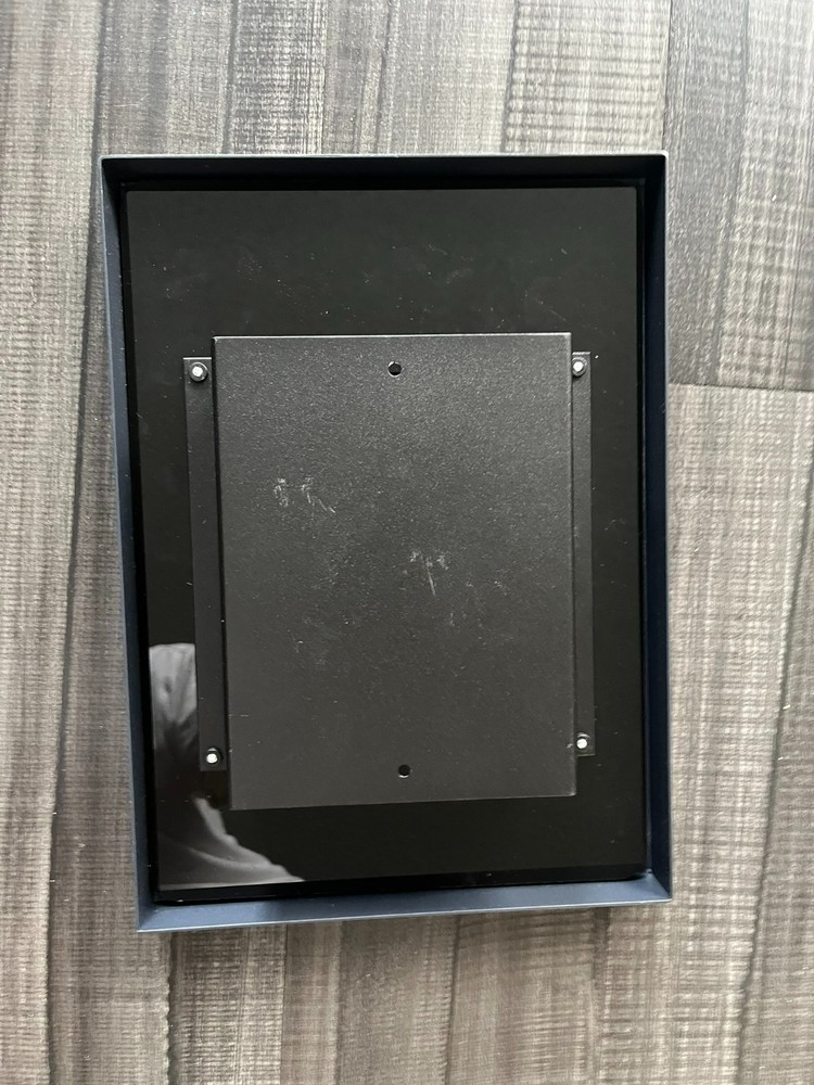 ri 6000 youth plate - new never been used