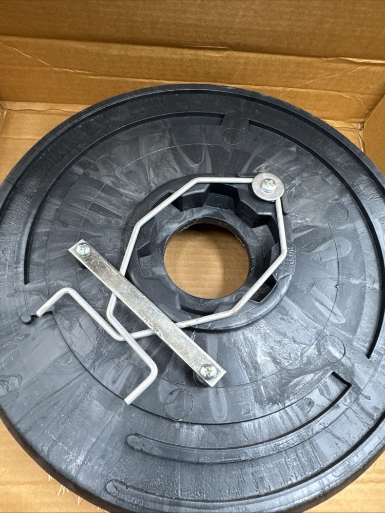 NEW!! POWERBOSS 3313135 14" POLY BRUSH