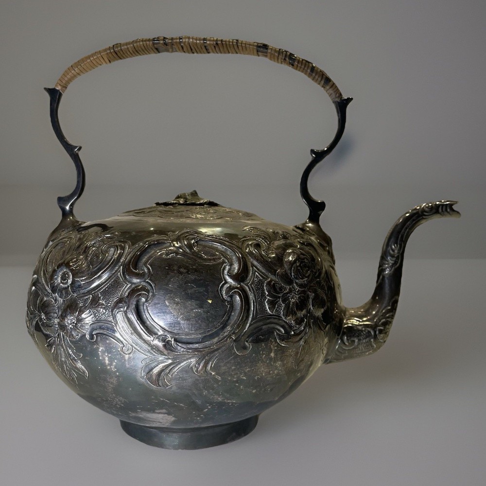 Vintage Ornate Silver Plated Tea Pot