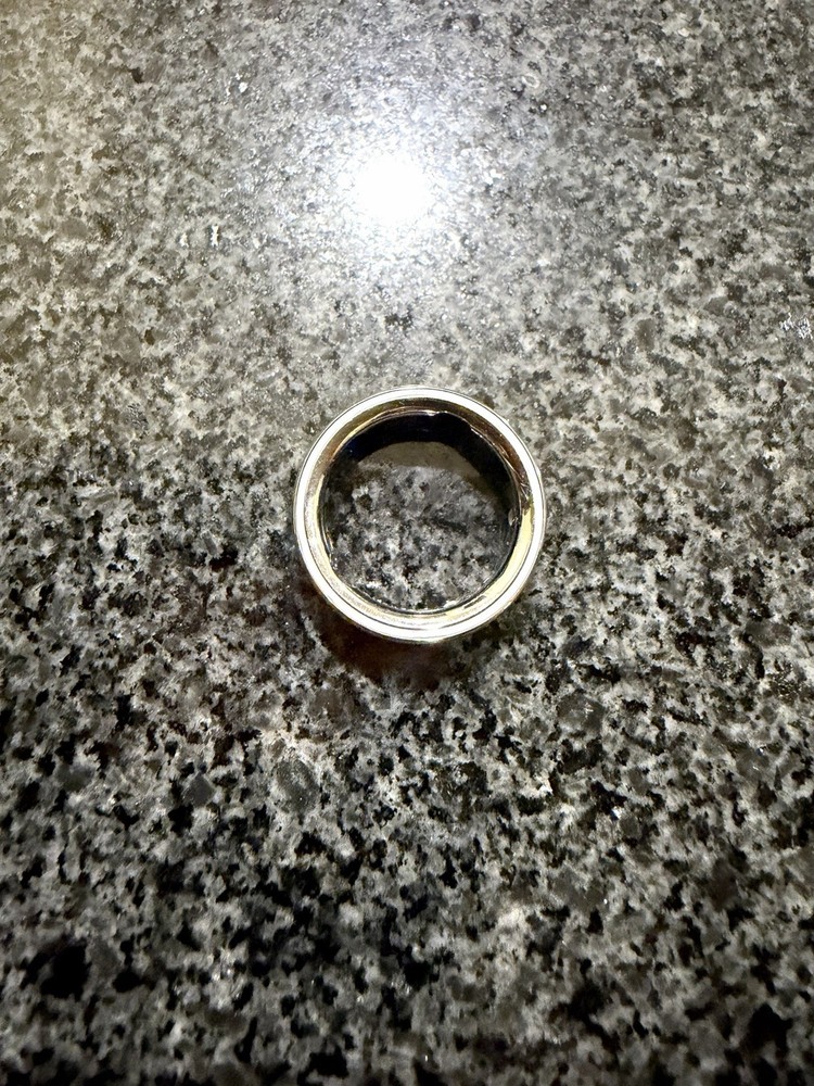 Oura Ring Gen 4 - Silver - Size 7- Fast Shipping