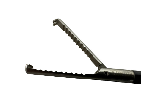 V. Mueller LZGR03 5mm Forceps Long Grasping Agressive Teeth