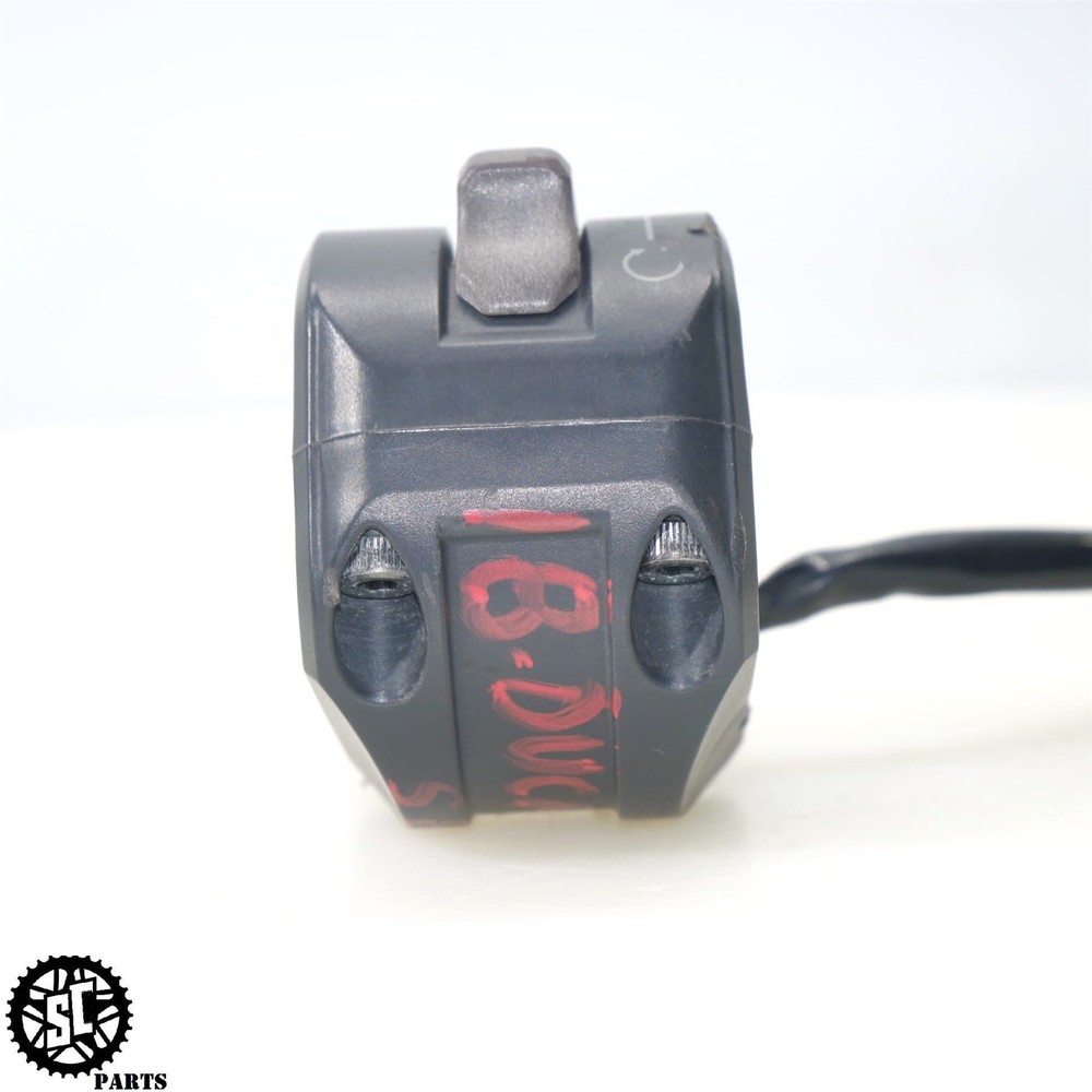 2016-2019 DUCATI 959 PANIGALE RIGHT CONTROL SWITCH