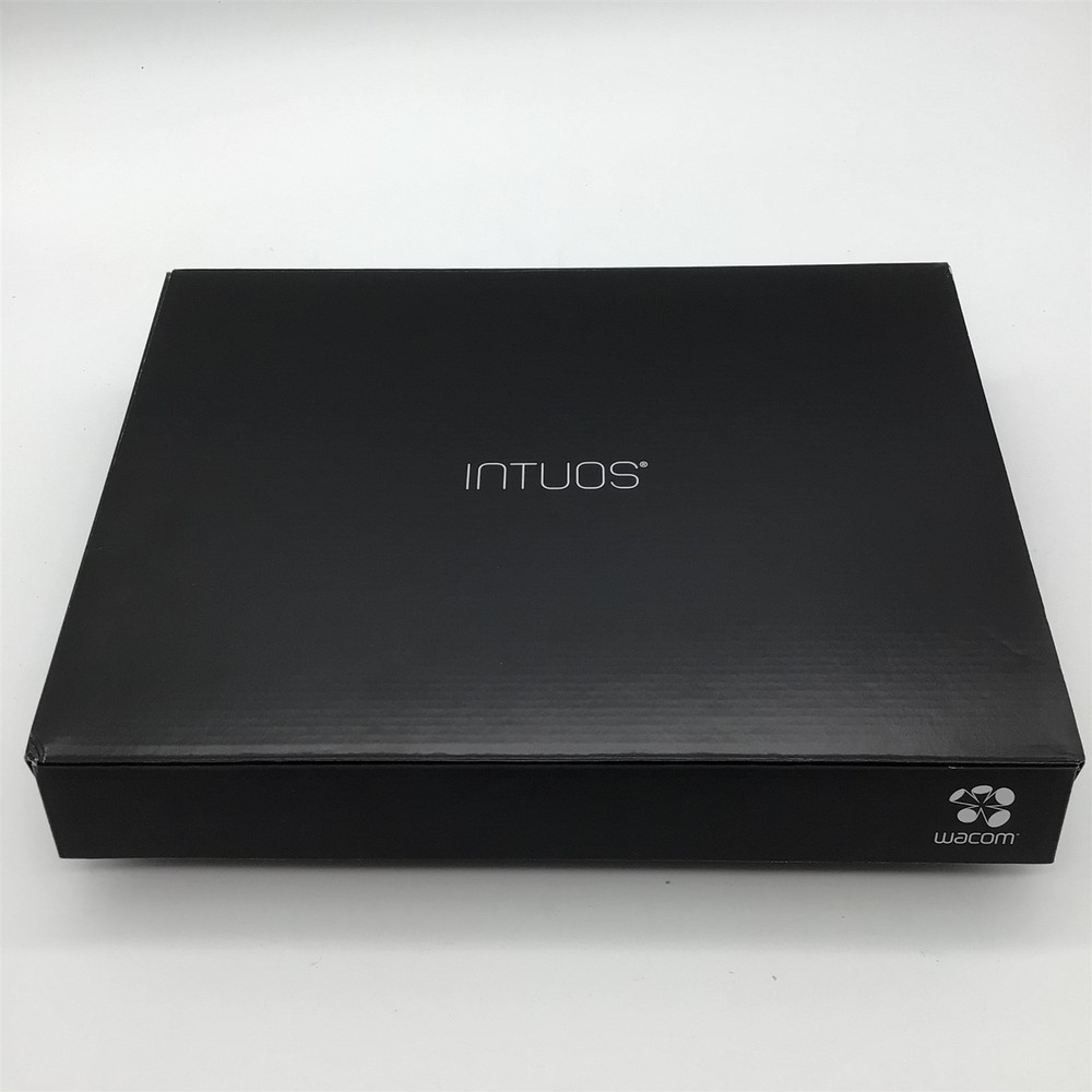 Wacom Intuos Pen Tablet CTH-690