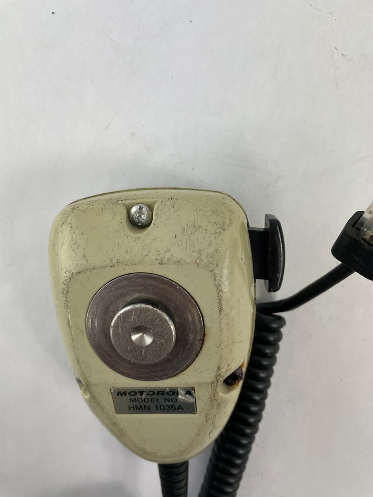 Motorola Model No HMN 1035A Palm Held Microphone