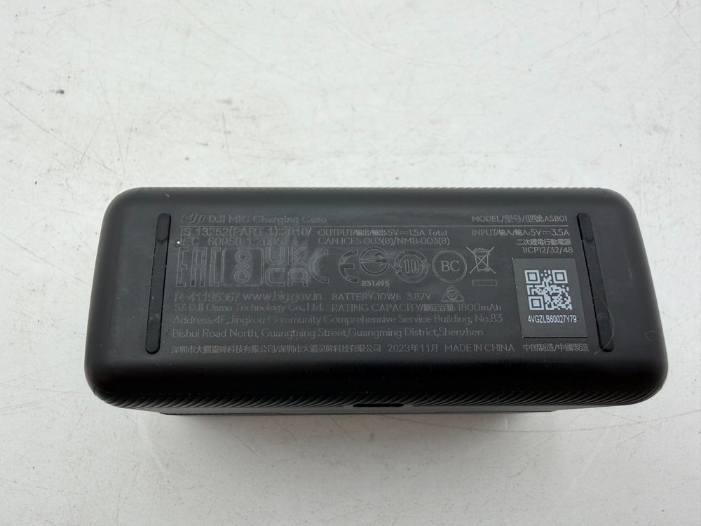 DJI Mic Dual Channel Wireless Microphone Transmitters & Receiver Case