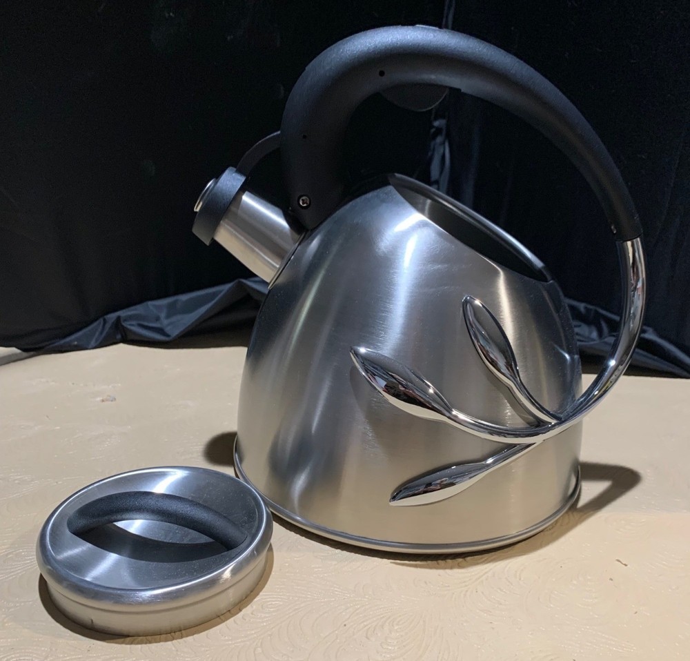 Vine Series Whistling Stainless Steel Tea Kettle Leaf Design & Black Handle
