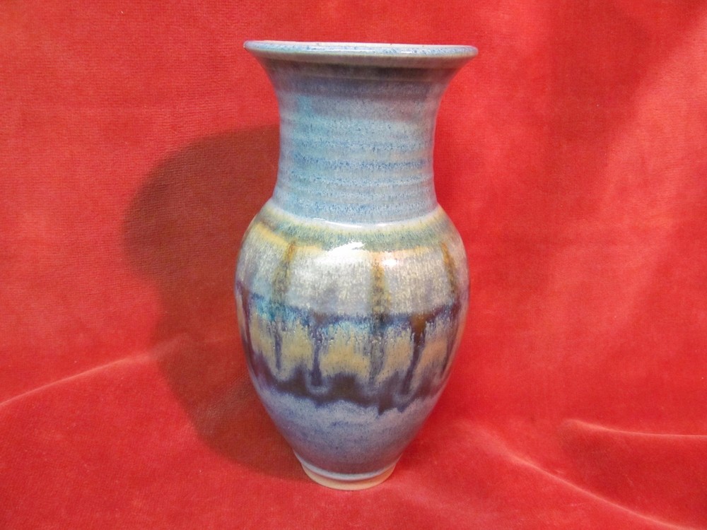8 1/2" BLUE DRIP  WINEGAR POTTERY VASE  (REPAIRED)