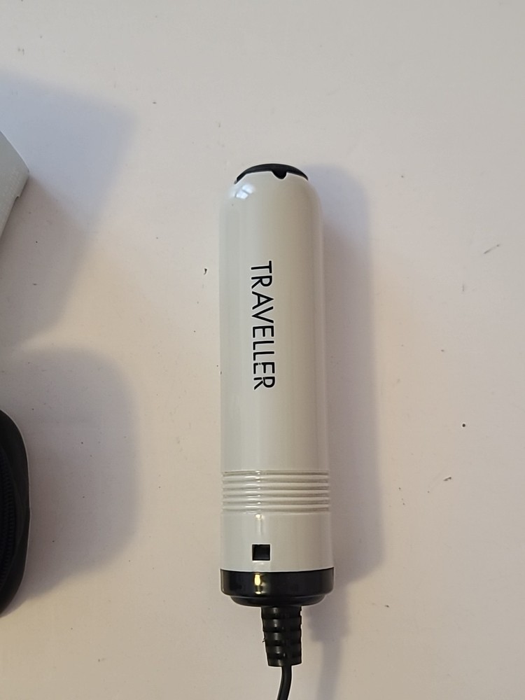 Traveler Hot Brush With Case - Retractable - Works!