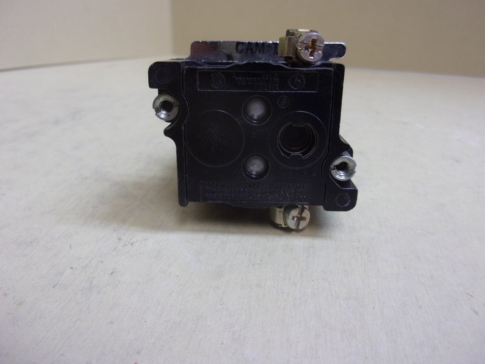 Cutler Hammer Black Knob 2-Position Maintained Selector Switch