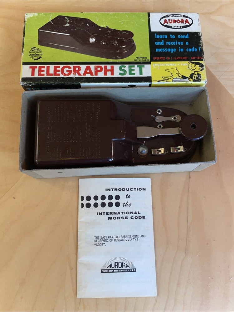 VINTAGE AURORA TELEGRAPH SET W/ BOX INSTRUCTIONS NICE SHAPE- MORSE CODE