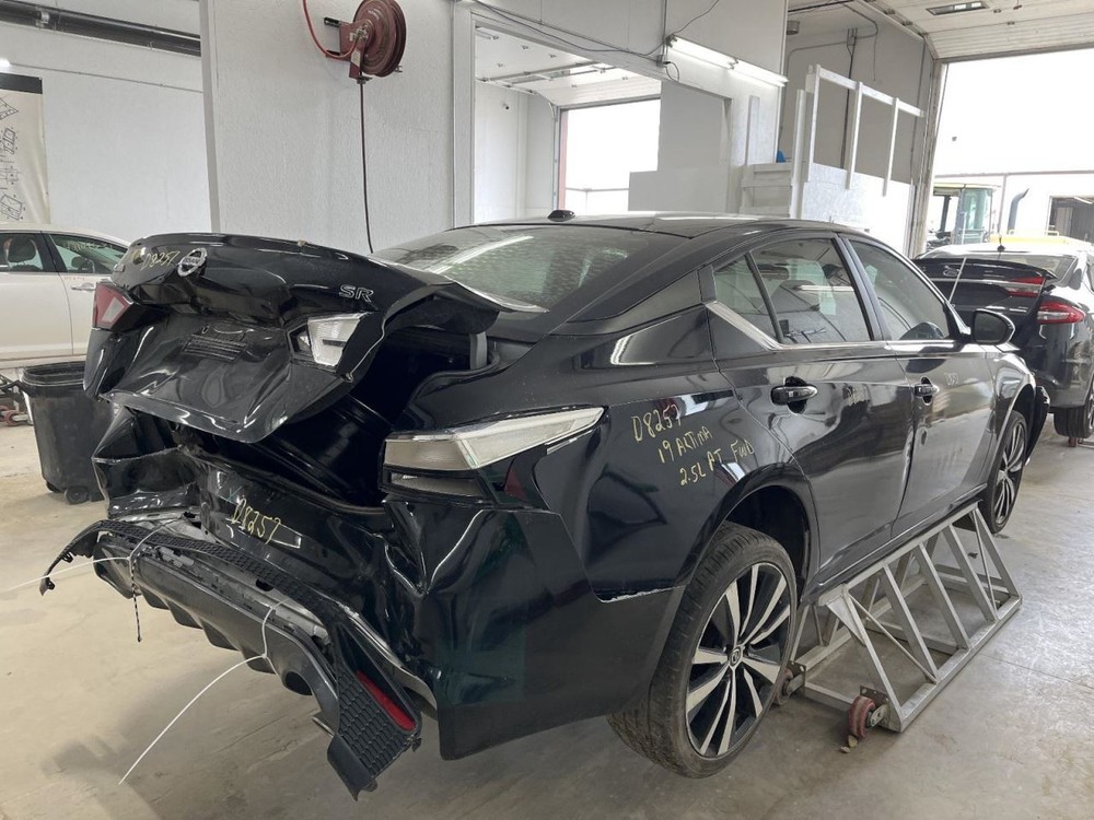 Complete Console Front Floor Fits 19-25 ALTIMA 977250