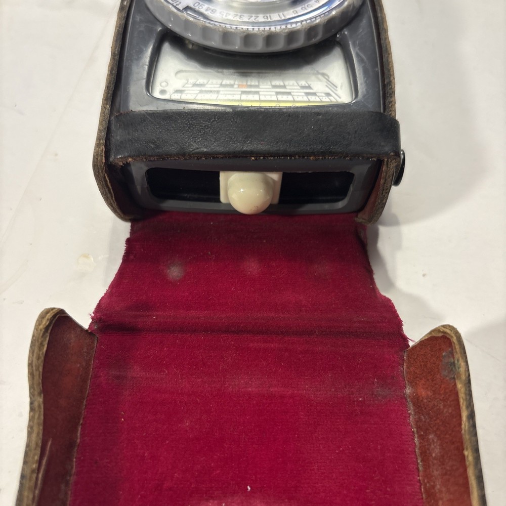 NICE GOSSEN LUNA PRO ASA Light Meter w/ Case Untested