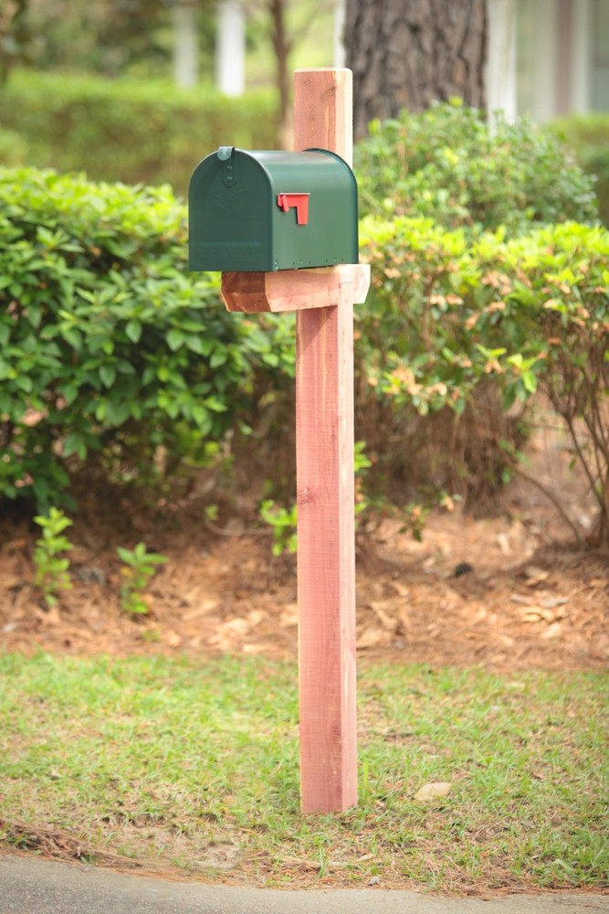Architectural Mailboxes Cedar Deluxe Drive-In Cedar Wood Mailbox Post