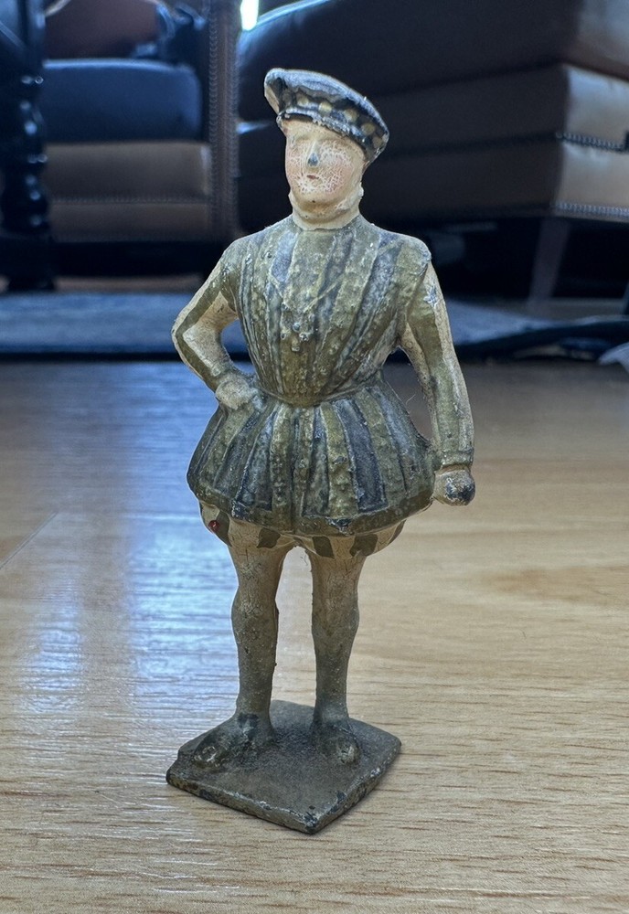 Vertunni Charles IX Figure