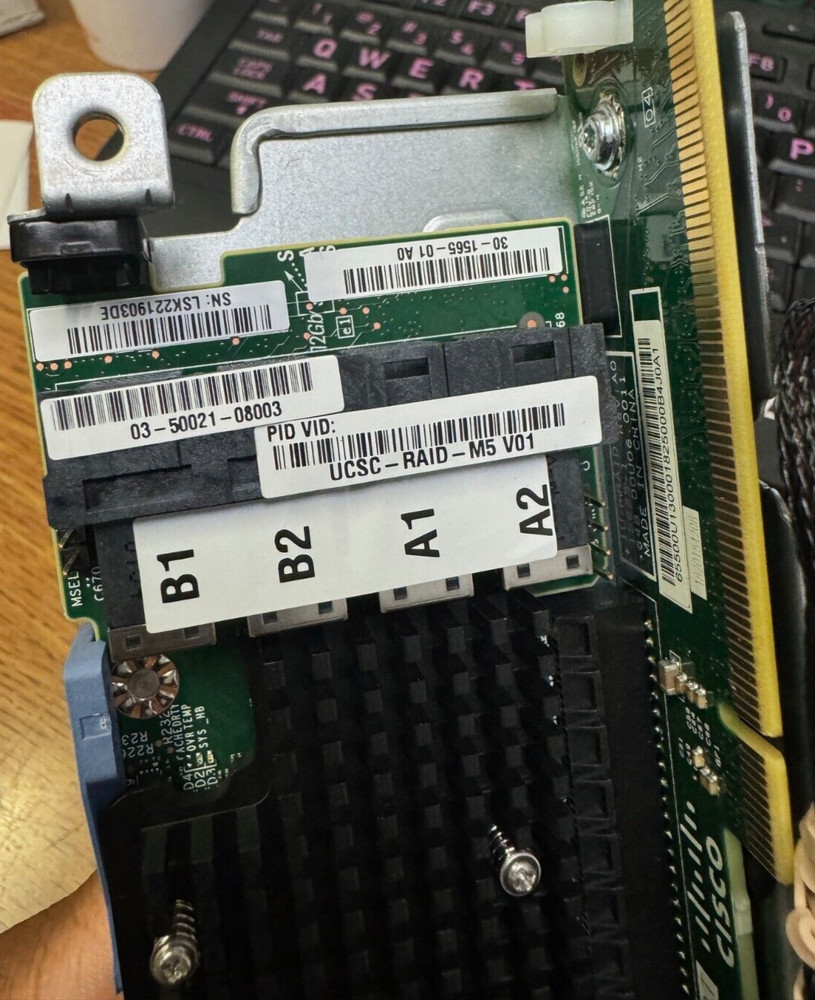 Cisco UCSC-RAID-M5 30-1565-01 12GB/S SAS Modular RAIDController