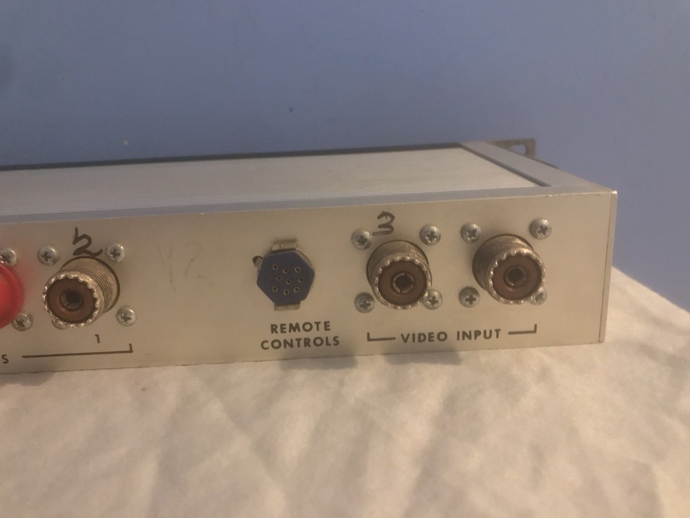 GRASS VALLEY California Model 711B Processing Amp Amplifier UNTESTED