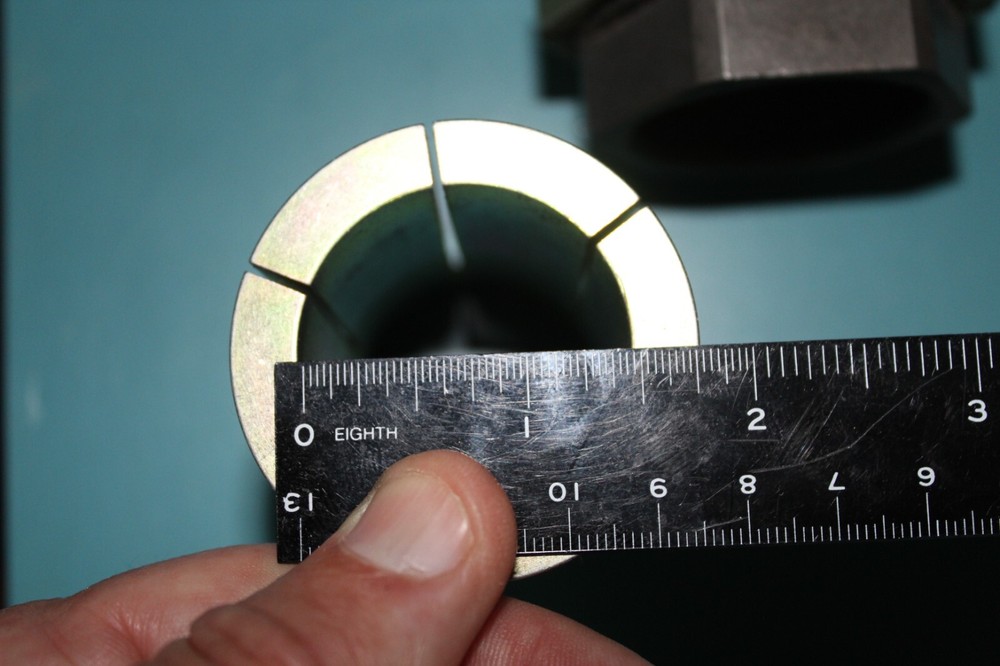 KEYLESS BUSHING 1-1/2" ID MACHINIST TOOL HOLDER ?THREE PIECE?