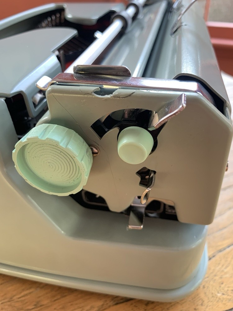 hermes 3000 portable typewriter